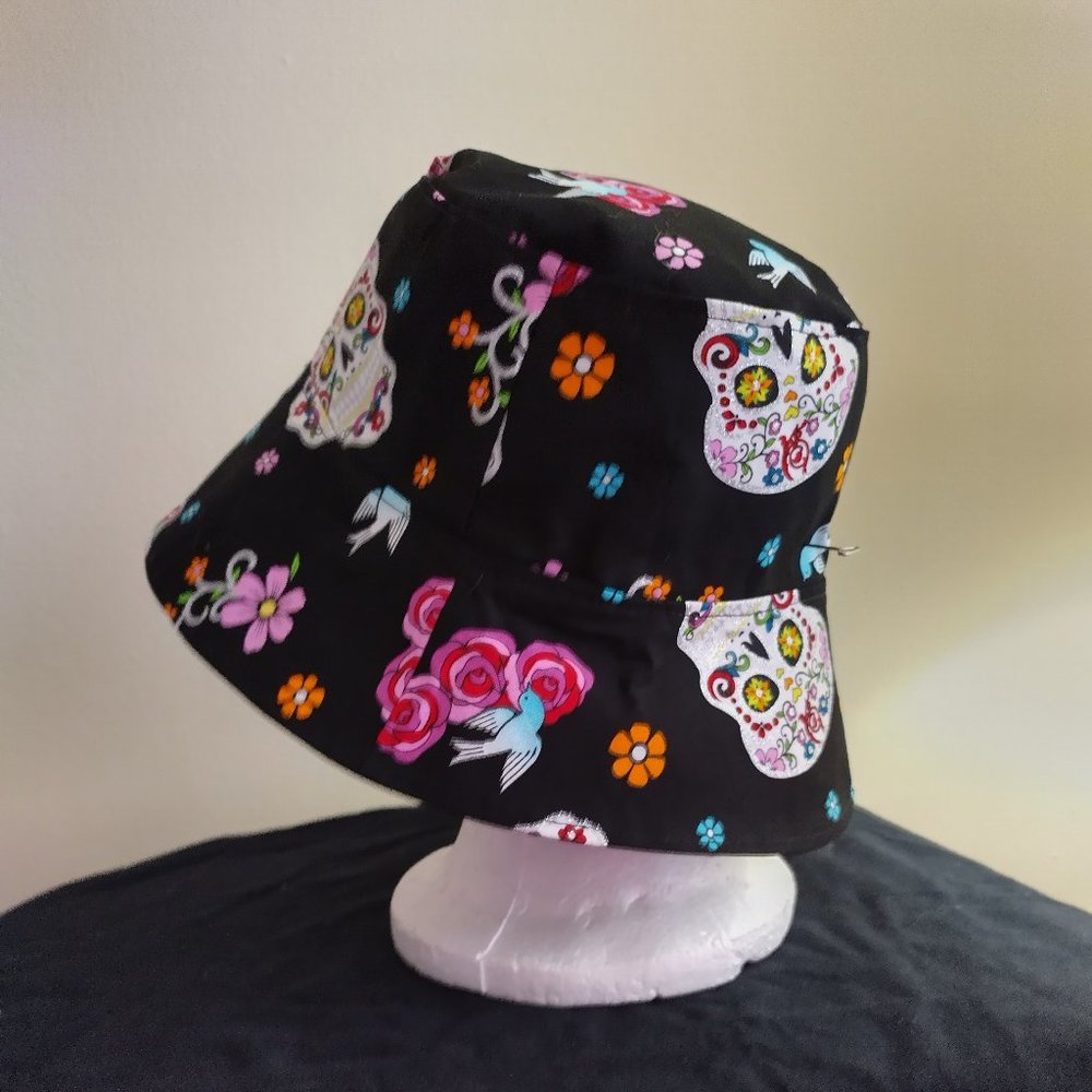 comfortable cloth bucket hat
